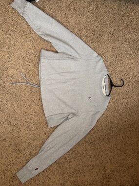 PINK Victoria's Secret Light Gray Crewneck Sweatshirt